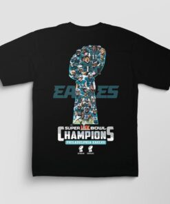 Super Bowl LII Champions Shirt - Gildan 5000 Heavy Cotton Unisex Tee for Football Fans