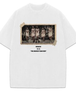 1996 Chicago Bulls Vintage Crewneck T-Shirt - "The Greatest Team Ever" Tribute to 72-10 Champion Season