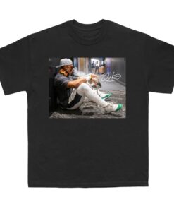 Jaaleen Hurrt Signature Football Fan T-Shirt – Oversized Streetwear Graphic Tee