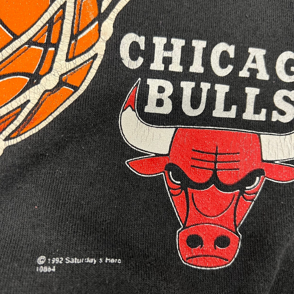 Vintage 90s 1992 NBA Chicago Bulls Crewneck Sweatshirt Hoodie Shirt Gifts for Fans - Image 2