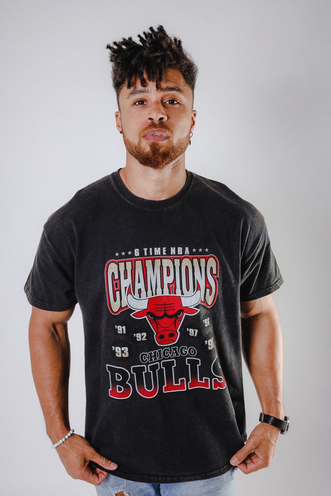 Vintage NBA 90s Chicago Bulls Logo Champions Logo Shirt Sweatshirt Hoodie Gifts for Fans