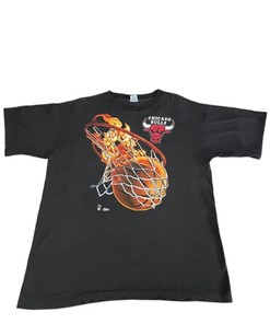 Vintage Style Chicago Bulls Graphic T Shirt Hoodie Sweatshirt Full Size Full Color Gift for Chicago Bulls Fans